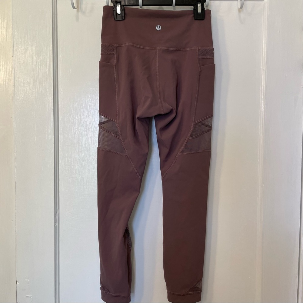 Lululemon Mesh In Motion Crop *23" Antique Bark Leggings